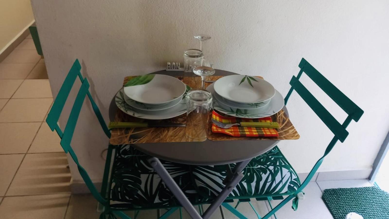 Location Saisonniere T1, Guadeloupe, Morne-A-L'Eau 97111 Appartement Vieux-Bourg Buitenkant foto